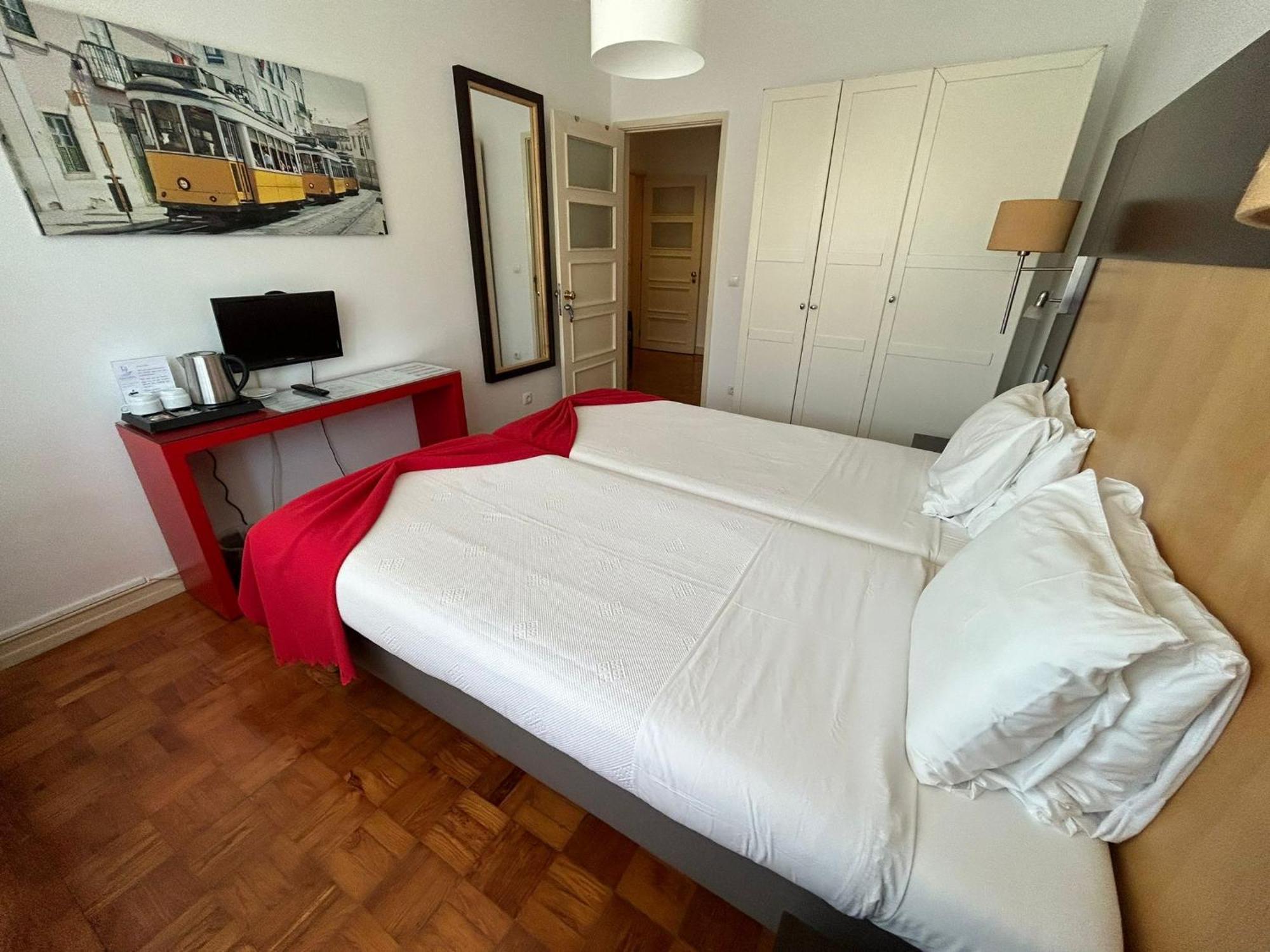 Gasthof Discovery Benfica 3*